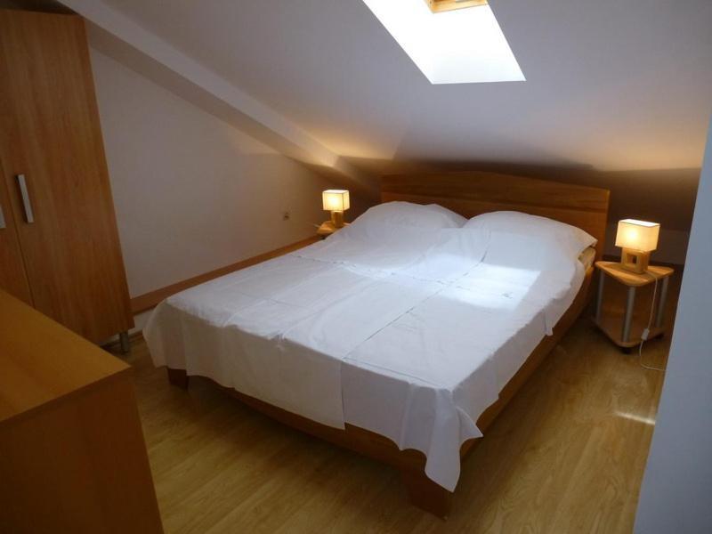 Apartment Marija Tisno Εξωτερικό φωτογραφία